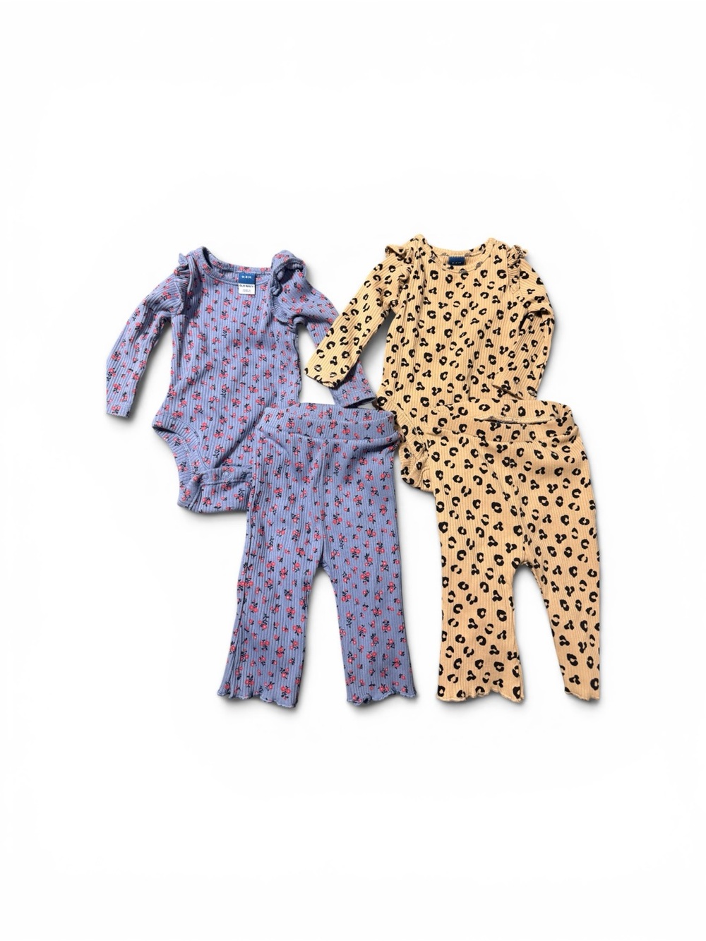 Old navy 2 Printed Ribbed
Ruffle-Trim Bodysuit and Pants Set for Baby
